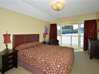 3 Bedroom Apartment Bedroom - Mantra Lake Tekapo